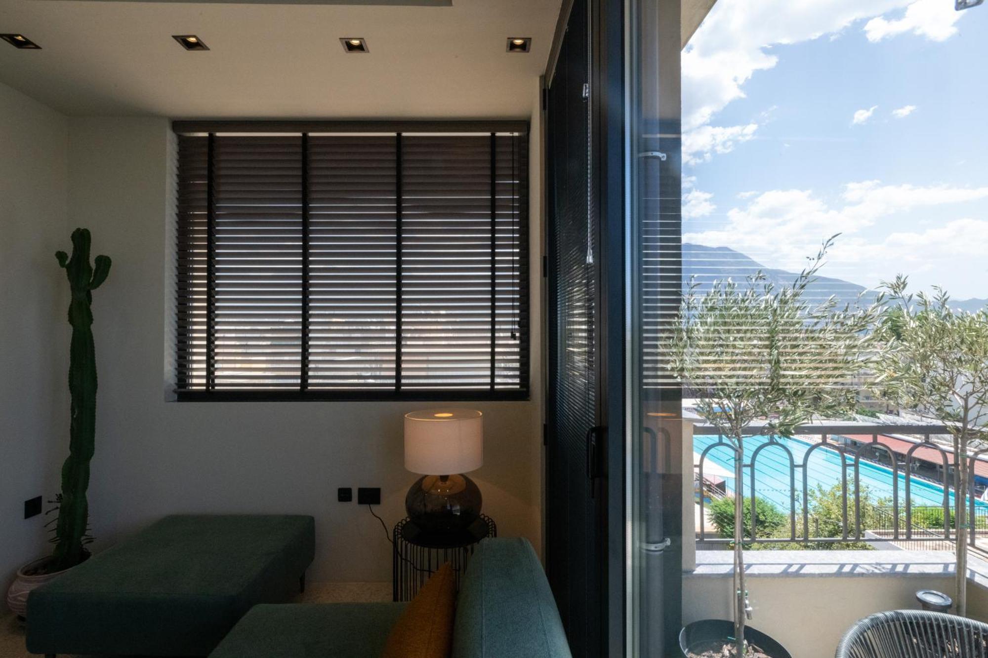 Evripidou 7 - Kalamata Mediterranean Suites Ngoại thất bức ảnh