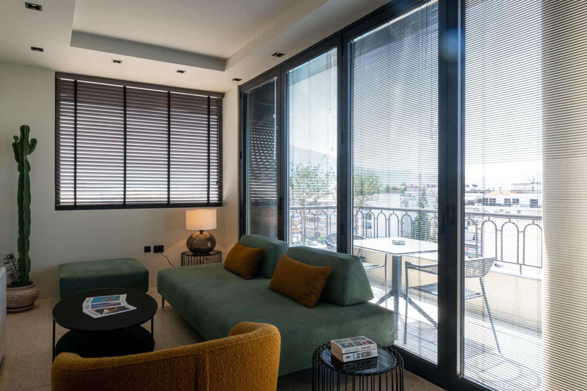 Evripidou 7 - Kalamata Mediterranean Suites Phòng bức ảnh