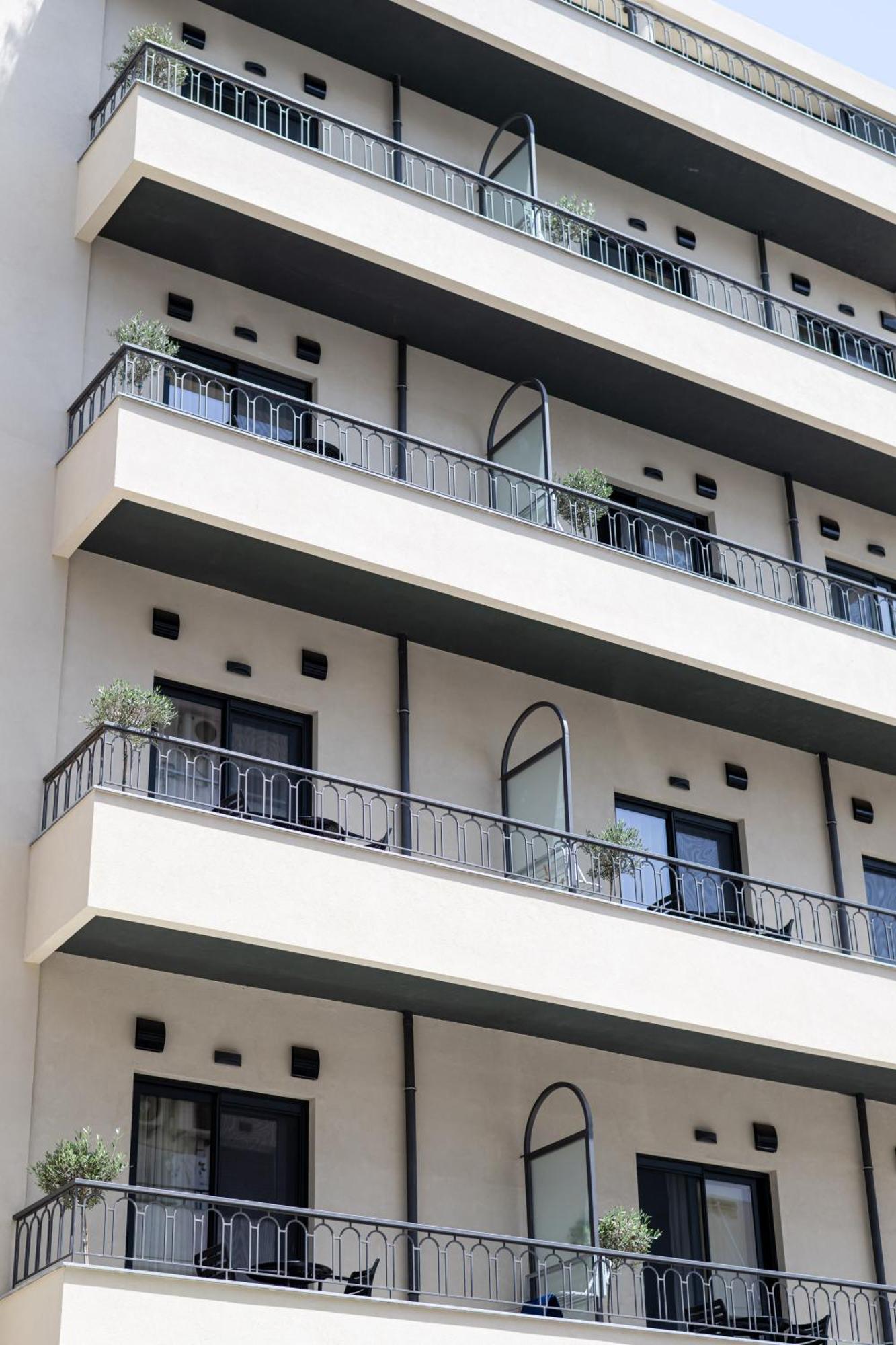 Evripidou 7 - Kalamata Mediterranean Suites Ngoại thất bức ảnh